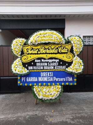 Papan Bunga Duka di Lajut